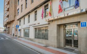 Hotel Reina Isabel